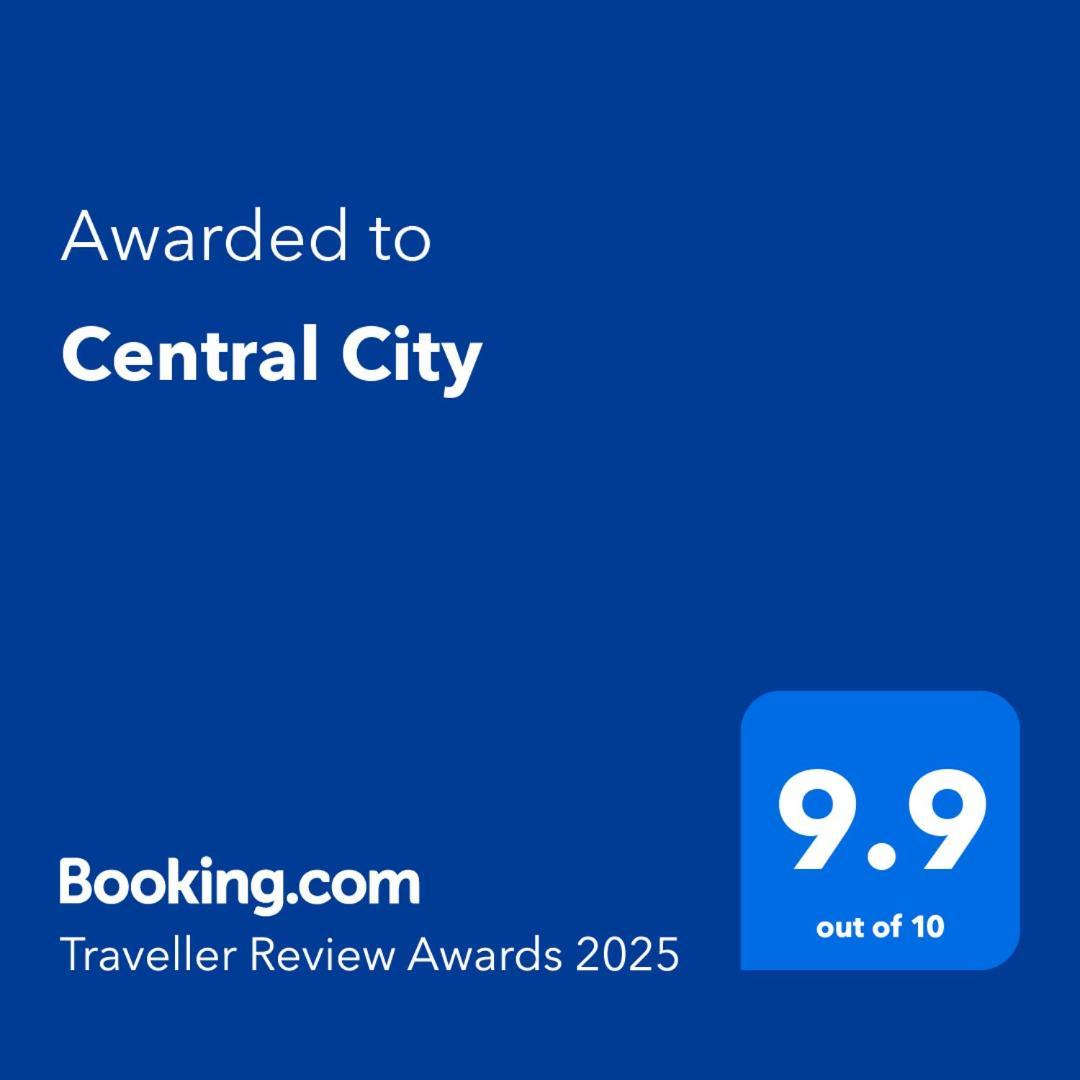 Central City 库塔伊西 外观 照片